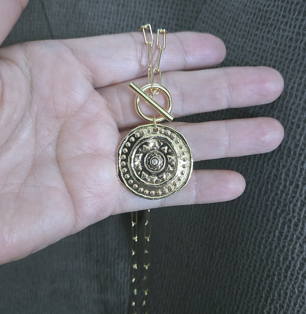Mia Fiore Gold💛 Aztec🦅🐍🌵 Medallion🏅 Chain⛓️ Necklace - NWT - Picture 16 of 16